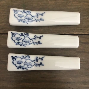 3 Asian Porcelain Chopstick Rests Blue White Cherry Blossom - Picture 1 of 2