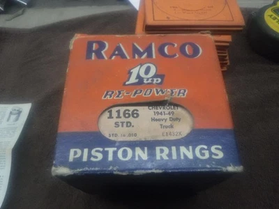 Chevrolet 1941,42,46,47,48,49 Kit de anillo de pistón para camión pesado Ramco Std. A .01 Foto 1 de 4