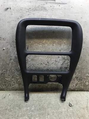 98 99 00 01 02 Oldsmobile Intrigue Radio Climate Dash Bezel Trim  - Изображение 1 из 2