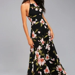 Lulus Adventure Seeker Floral Print Maxi Dress Women Medium Black Pink Tropical - Picture 1 of 14