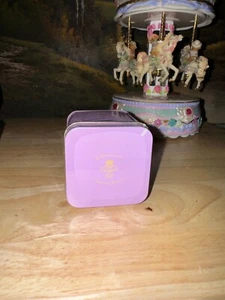Avon mark toute sweet kissable body powder 4 oz nos - Picture 1 of 2