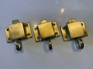 Spring Action Solid Brass Vintage Salvage Reclaimed 3 Window Latches Antique - Picture 1 of 9