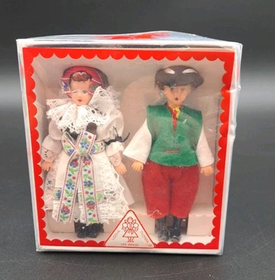 Muñecas checas de goma checas vintage para niños y niñas en ropa tradicional de la región de Haná nuevas en caja Foto 1 de 4