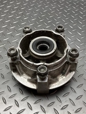 Honda CBR900 RR Fireblade 1992 93 94 95 / Roda traseira / Transportador de roda dentada - Imagem 1 de 4