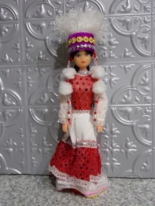 Vintage Dai bambola cinese statuina costume etnico minoranza nazionalità dello Yunnan - Foto 1 di 5