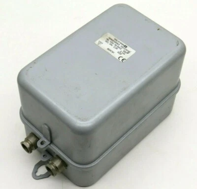 Caja transformadora Waldmann, vacía Foto 1 de 4