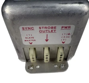 A490A TS-DF-14 to 28 Whelen Strobe Light Power Supply - Picture 1 of 3