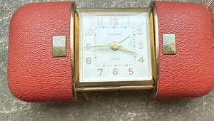 Reisewecker Europa 7 Jewels in rote Schatulle ausziehbar Design 50s 70er - Bild 1 von 4