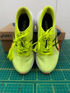 ASICS WOMENS MAGIC SPEED 4 SAFETY YELLOW/BLACK SIZE UK 4.5 - Picture 1 of 9