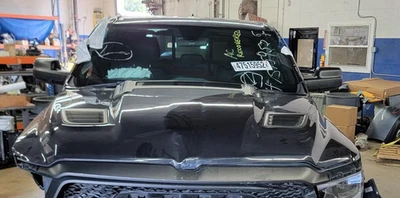 19 20 21 DODGE RAM 1500 Windshield New Style 6Lug w/o Assist w/o Sensor Foto 1 de 4