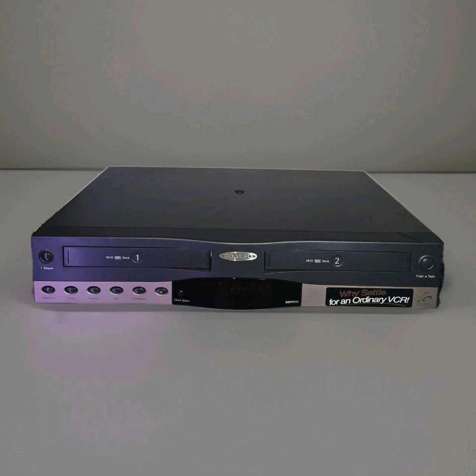 Gravador GoVideo DDV9550 Dual Deck VHS VCR Hi-Fi player estéreo testado funcionando - Imagem 1 de 4