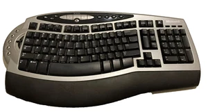 Microsoft Wireless Comfort Keyboard 1.0A Model 1045 – Ergonomic Palm Rest - Picture 1 of 5