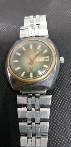 Vintage Omax Crystal Day Date 25 Jewels Automatic Wrist Watch. - Picture 1 of 7