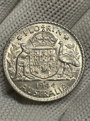 1944S Australia 1 Florin Silver Coin. Stunning Condition ! - Image 1 of 4