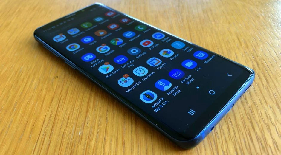 Samsung Galaxy S8 SM-G950F 64GB (Unlocked)  - Image 1 of 1