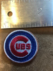Parche de béisbol dorado de 1 3/4" de los Chicago Cubs - Imagen 1 de 2