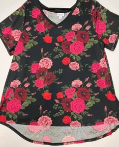 3XL CHRISTY TEE LuLaRoe ~ RED & PINK FLORAL on BLACK ~ V-Neck T-Shirt Size 26-28 - Picture 1 of 5