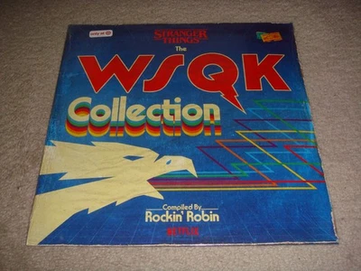 Stranger Things The WSQK Collection (LP Vinyl Record, 2025) Rockin' Robin U.S. Foto 1 de 2