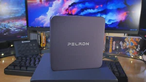 AMD Ryzen 7 7735U Mini PC - Peladn WO7 - Bild 1 von 7