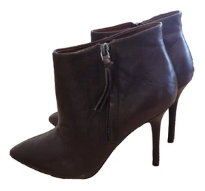 Boutique 9 Jarring Size 8 Medium Boots Booties Ankle Brown Leather Beautiful! - Picture 1 of 5