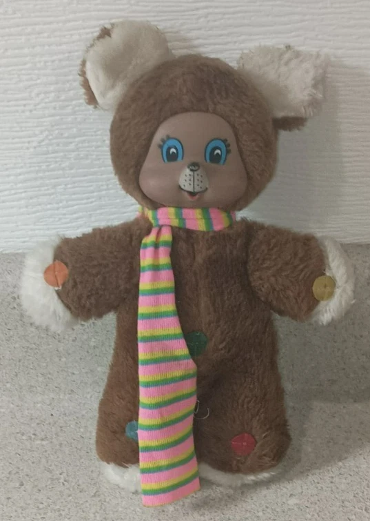 Oso de peluche vintage Mattel 1978 cara de goma notas de amor felpa piel marrón Foto 1 de 2