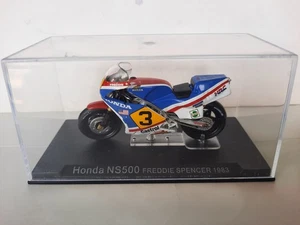 Altaya Honda NS500 #3 Freddie Spencer World Champion 1983 1/24 - Bild 1 von 2