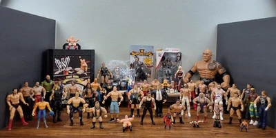 WWE WWF Vintage-Now Wrestling Action Figures Mixed Wrestlers OVER 50 Pcs Case  - Image 1 of 4