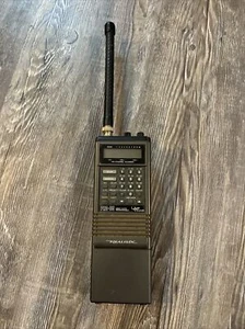 Programowalny skaner ręczny Realistic PRO-35 - Zdjęcie 1 z 5