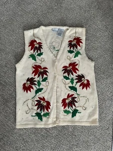 Bobbie Brooks Christmas Sweater Vest Poinsettia Embellishments S - Picture 1 of 7