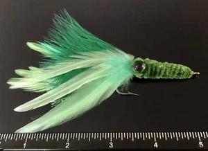 CHARTREUSE / GREEN BIG EYED SQUID FLY. 2/0 HOOK. SALTWATER, STRIPER, TUNA, MAHI. - Picture 1 of 2