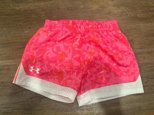Under Armour Girls Pink and White sz 6x Shorts NWOT - Picture 1 of 4
