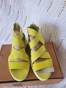 sorel Woman sandals - Picture 1 of 7