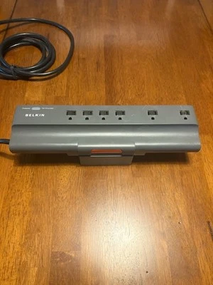 BELKIN (BZ106000-10) 10 pies, 6 salidas, 885 julios - Protector contra sobretensiones con abrazadera Foto 1 de 4