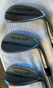 Titleist Vokey SM10 Wedge Set 52.12F, 56.10S, 62.08M, Upgraded ACCRA stiff shaft - Picture 1 of 15