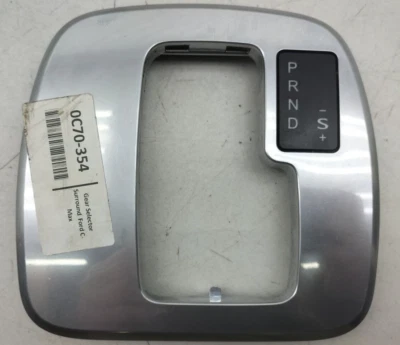 2011 Ford C MAX MK2 seletor de câmbio automático acabamento surround - Imagem 1 de 4