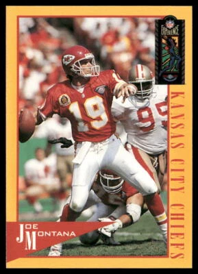 Joe Montana 1995 Classic NFL Experience Gold #43 - Kansas City Chiefs - Image 1 of 2