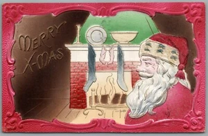 POSTAL ANTIGUA EN RELIEVE DE NAVIDAD SANTA AT FIRE PLACE - Imagen 1 de 2