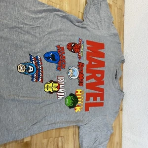 Marvel Comics Heroes (Various Characters) Grey T-Shirt - Size M - Picture 1 of 6