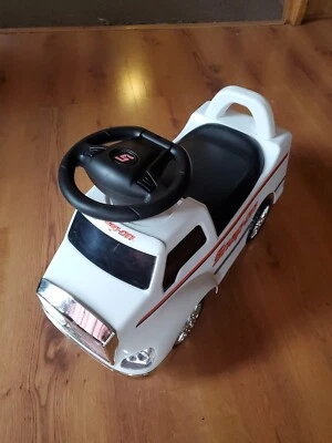 Herramientas a presión paseo en camión para niños juguete blanco luces y sonidos trabajo Foto 1 de 4