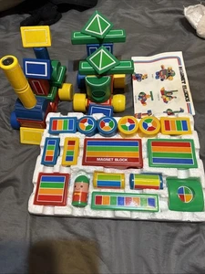 Vintage 1980er Hilco bunte magnetische Bausteine 16-teiliges Set & 32 verschiedene - Bild 1 von 7