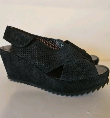Sandalias de gamuza Pedro Garcia Frigg plataforma cuña entrecruzada azul oscuro 37 EE. UU. 6,5 Foto 1 de 4