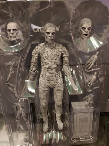 NECA A Universal Picture Ultimate The Mummy B & W Action Figure Loose Cover