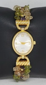 Ladies Beautiful Dressy Gold Tone Gemmed Silver Dial Easy Reader Analog Watch C8 - Picture 1 of 9