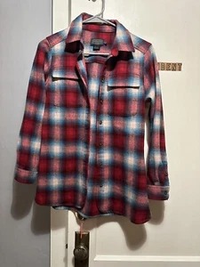 Pendleton Women’s Red Blue Plaid Collared Wool Short. NWOT. Size Petite - Picture 1 of 4