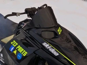 Medium 10" Gloss Black Windshield Fits Ski-Doo Rev (8 Colors) ~ 213 Parts - Picture 1 of 3