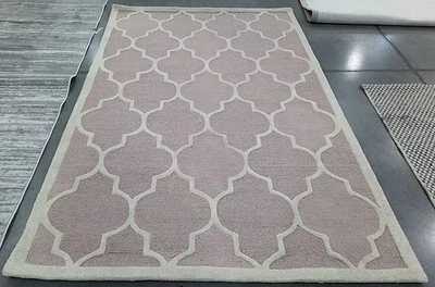 LIGHT PINK / IVORY 5'-0" x 8'-0" Flaw in Rug, Reduced Price 1172791805 CAM134M-5 - Image 1 of 4