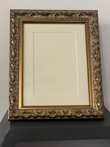 Real Wood Ornate Gold Picture Frame Photo Frame - READY MADE - Picture 1 of 7