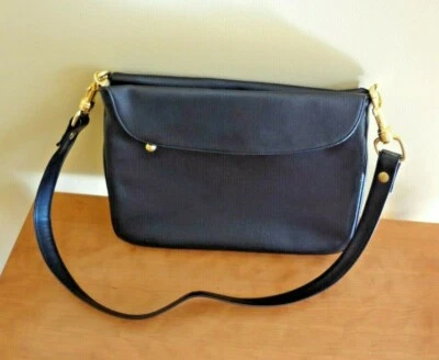 VTG Koret Black Leather Double Sided Roomy Handbag Shoulder Bag - Image 1 of 4