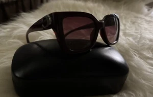 Coach Sunglasses HC 8408U 53938H Milky Burgundy Dark Red Gunmetal Logo w/case - Picture 1 of 2