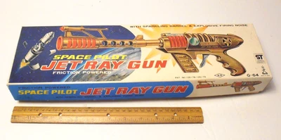 Винтажный Taiyo Япония 15 «SPACE PILOT JET RAY GUN * MIB все еще работает - Изображение 1 из 4